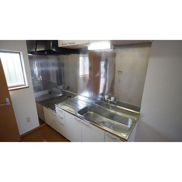 三重県鈴鹿市南若松町(一戸建)の賃貸物件のキッチン