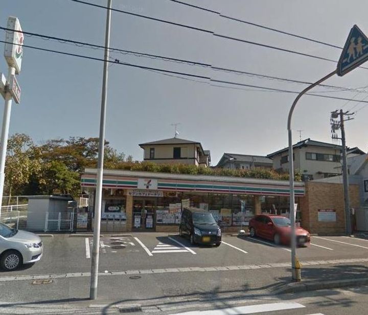 ツインコートマキシムの周辺