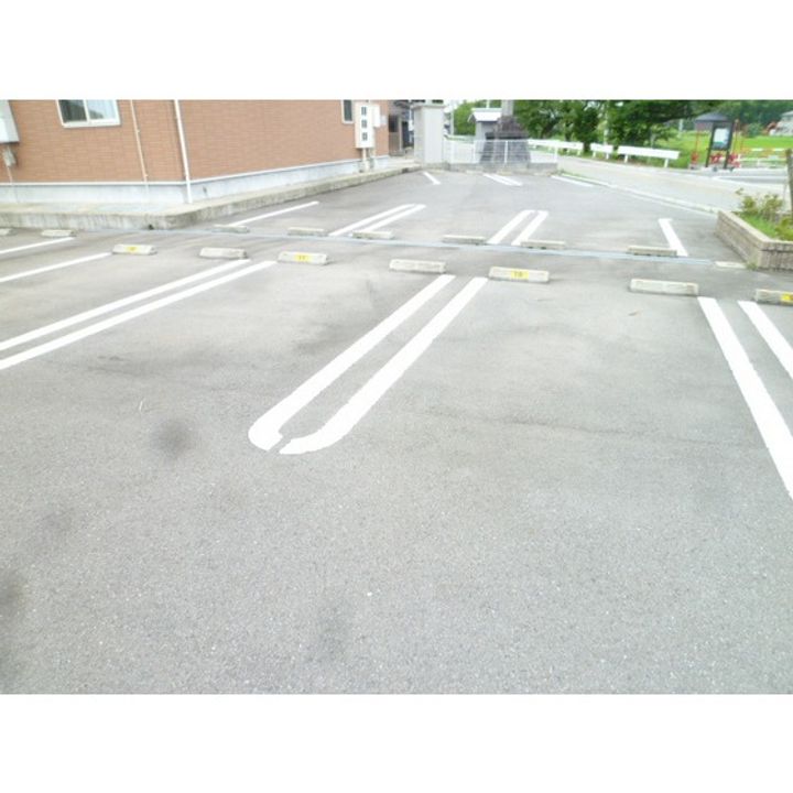 パルフェIの地図