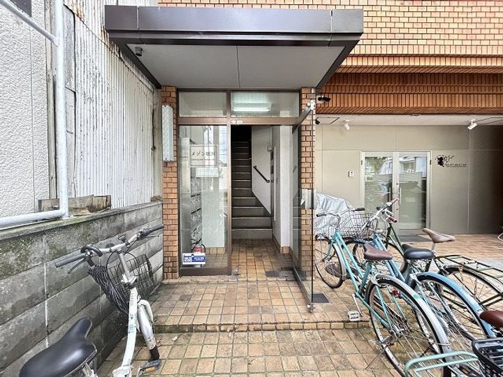 メゾン堀川の地図