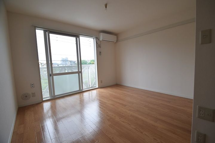 神奈川県足柄上郡開成町吉田島(アパート)の賃貸物件の居間