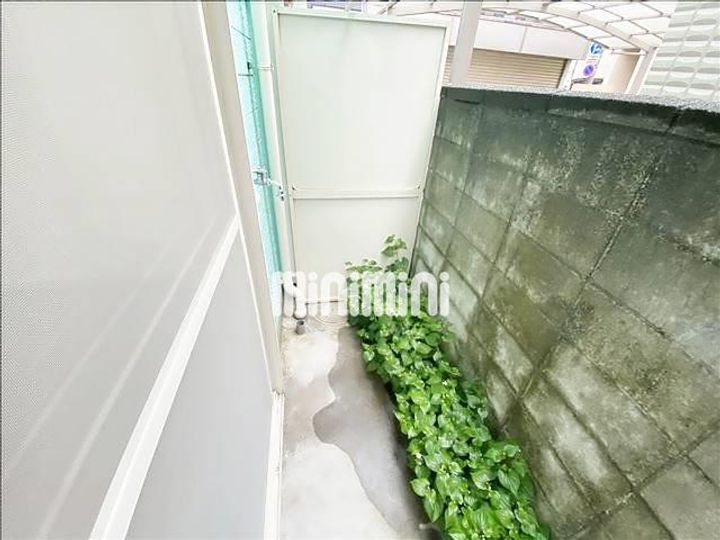 リレントレオIIの内装