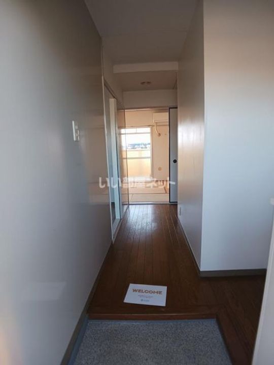 ビレッジハウス尾上3号棟の玄関