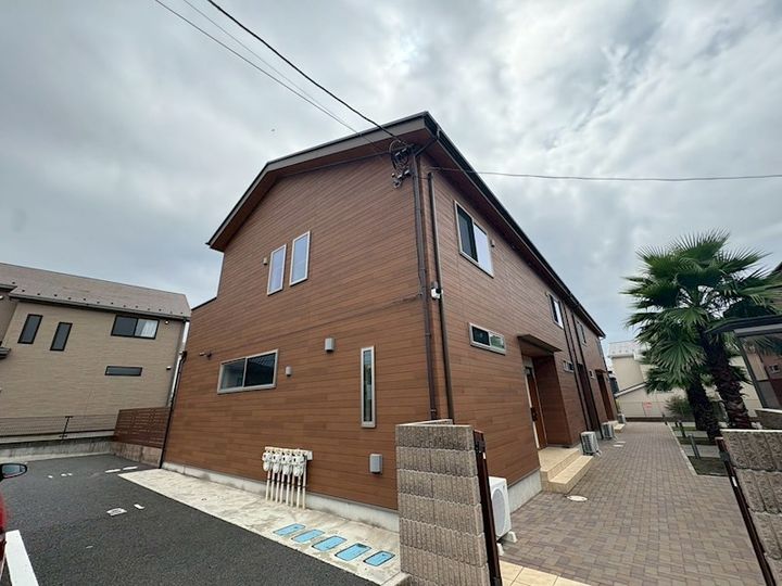 神奈川県藤沢市鵠沼海岸1(一戸建)の賃貸物件の外観