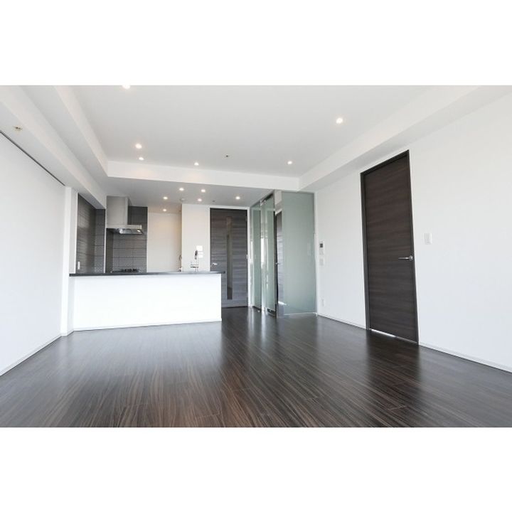 コンフォリア新宿イーストサイドタワーの居間