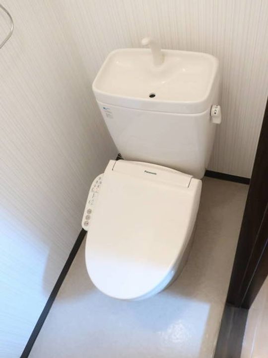 ルピナスの内装