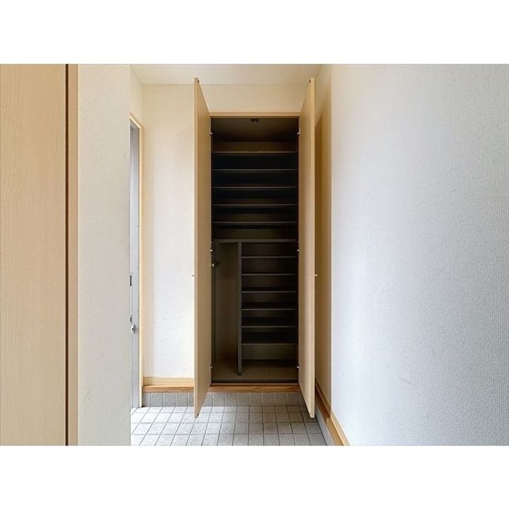 神奈川県大和市福田2(一戸建)の賃貸物件の玄関