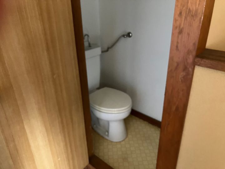 八光ビルの内装