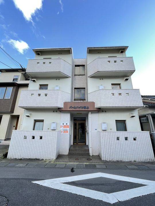 パールハイツ田上の外観