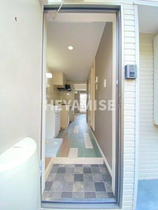 modern palazzo 文教東の玄関