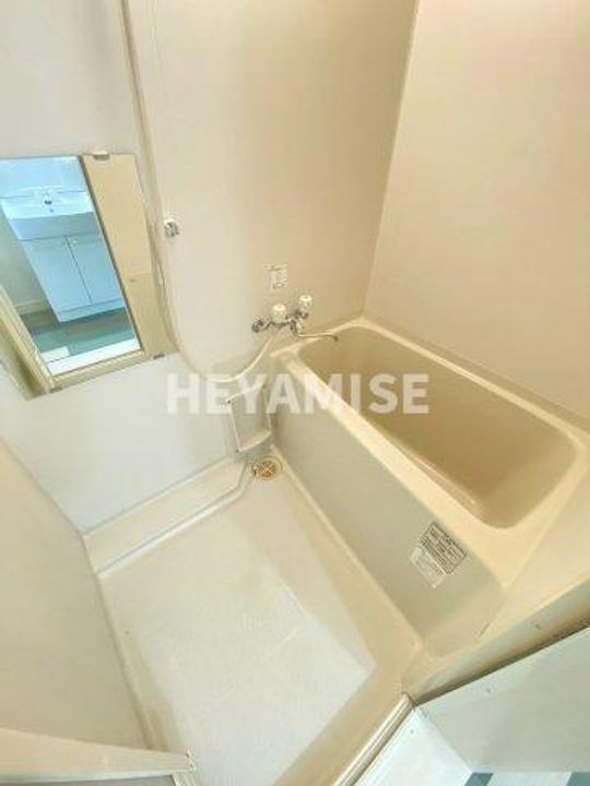 modern palazzo 文教東の風呂