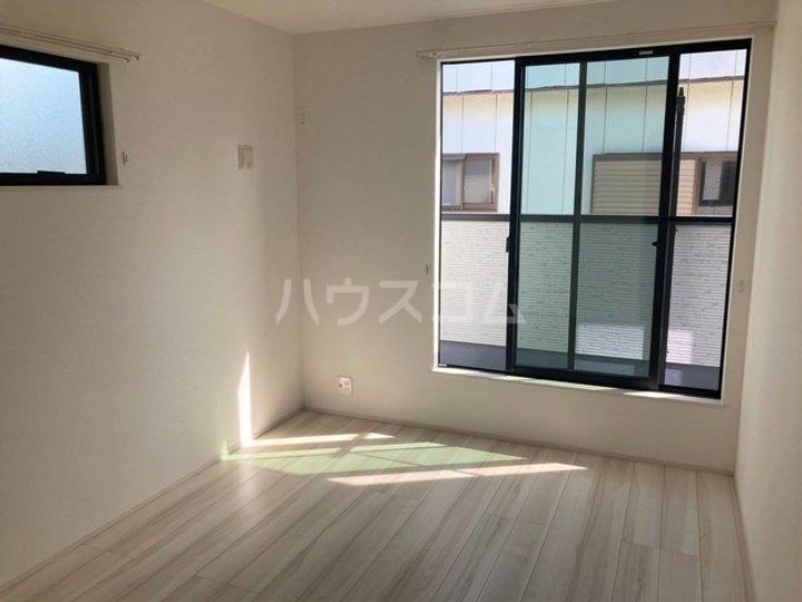 千葉県八千代市勝田台北2(一戸建)の賃貸物件の居間