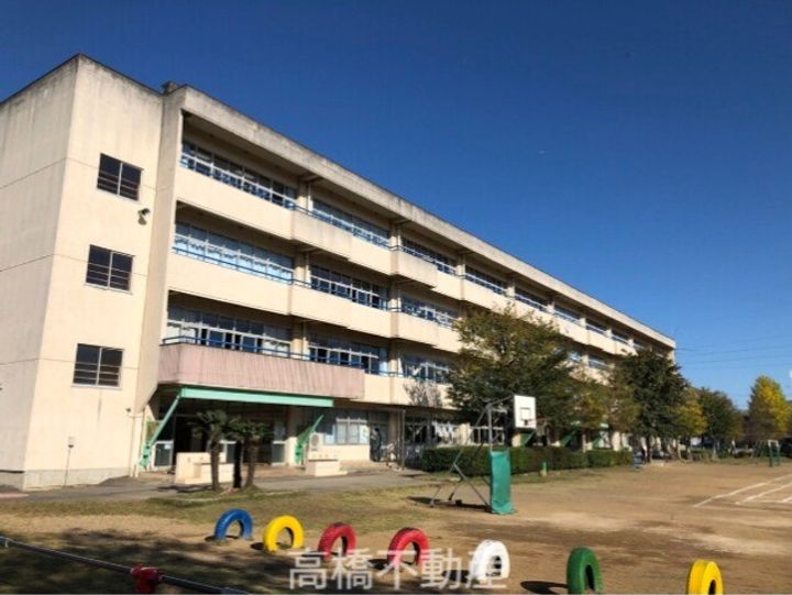 ピースロードハイムIIの周辺