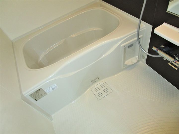 ひだまりの風呂