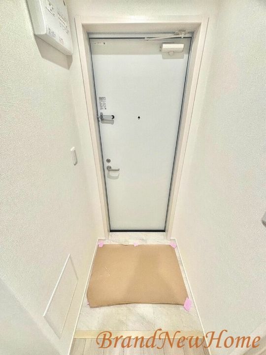 フジパレス堺浜寺石津III番館の玄関