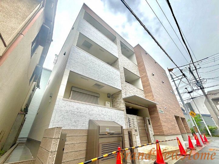 フジパレス堺浜寺石津III番館の外観