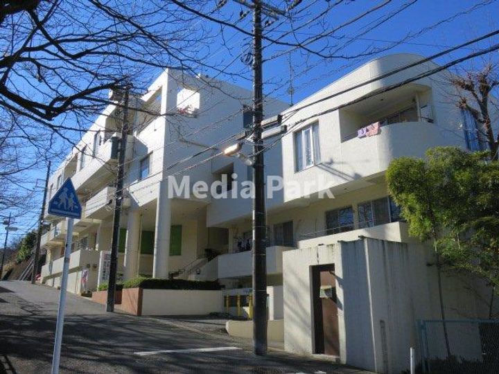 神奈川県川崎市宮前区宮崎5(マンション)の賃貸物件の外観