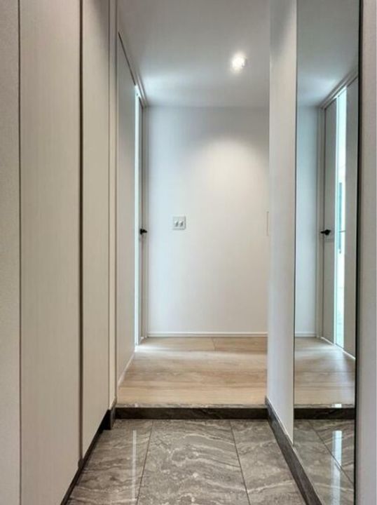 東京都大田区田園調布本町(マンション)の賃貸物件の玄関
