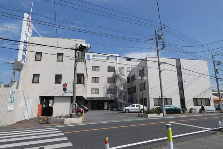 グランドールSの周辺