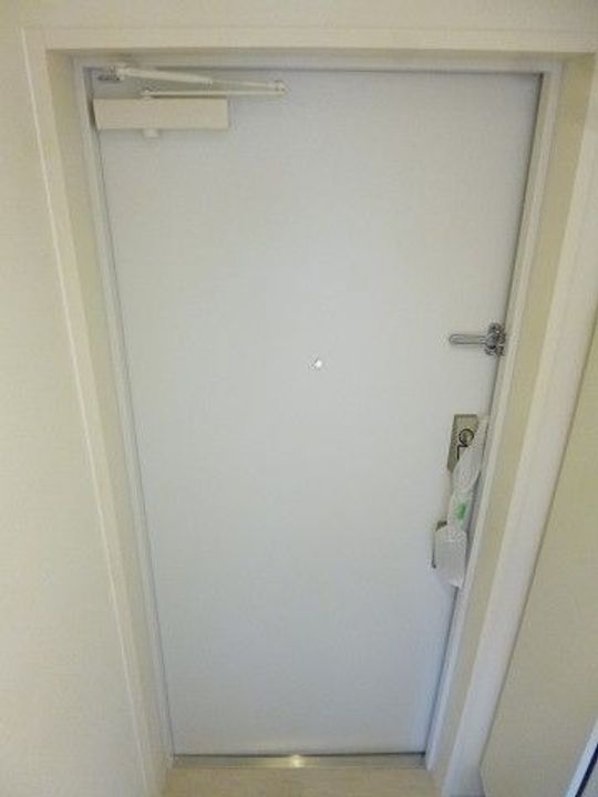 東京都台東区駒形1(マンション)の賃貸物件の玄関