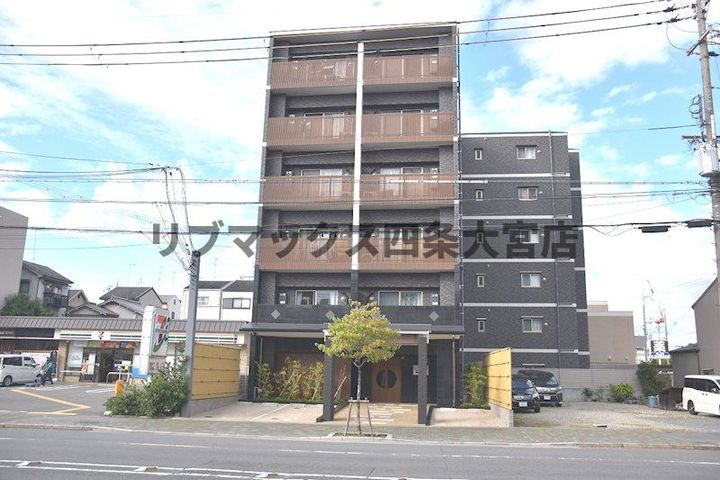 ベラジオ京都七条ウエストの外観