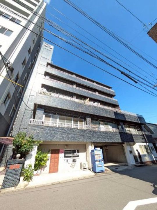 グランドマンションの外観