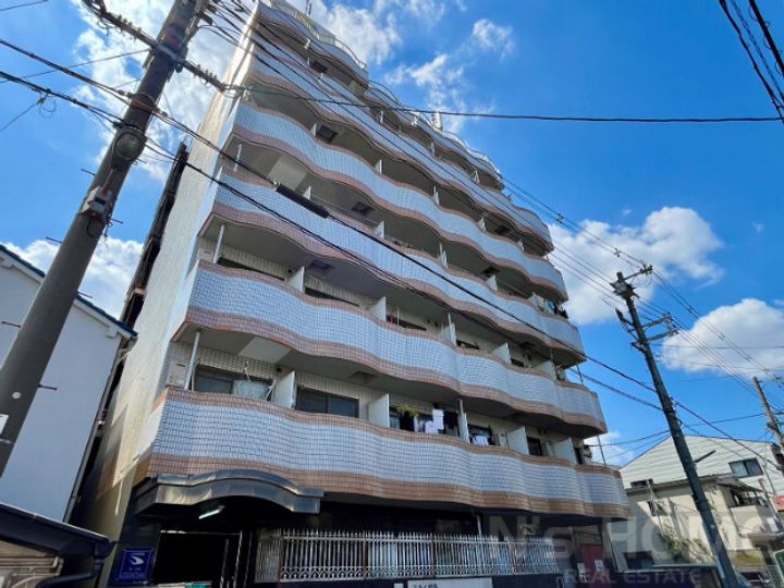 スカイ都島の外観