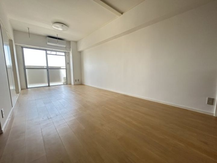 渋谷コート3号棟の居間