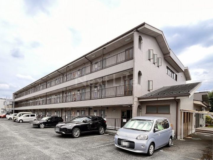 植村ビルの外観