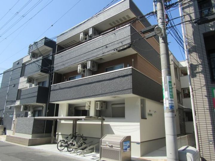 フジパレス今川公園III番館の外観