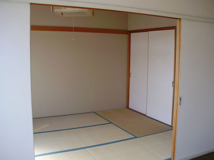 藤倉ハイツAの居間