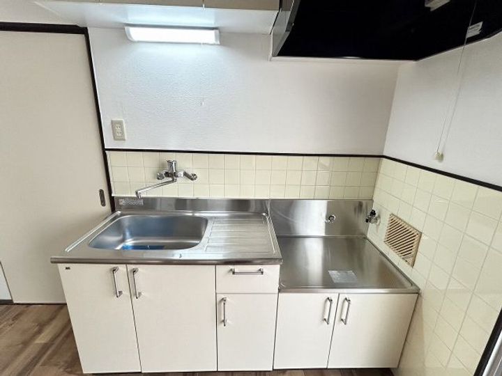 広島県広島市佐伯区美の里1(マンション)の賃貸物件のキッチン