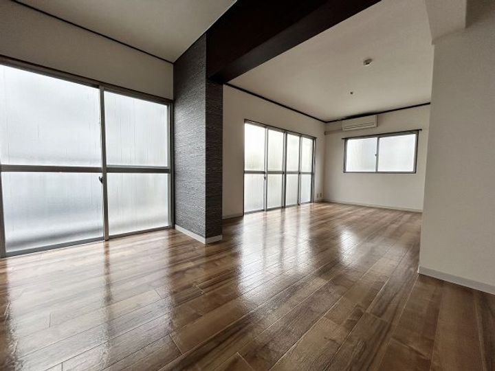 広島県広島市佐伯区美の里1(マンション)の賃貸物件の居間