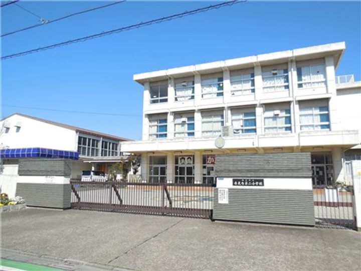 埼玉県鴻巣市愛の町(一戸建)の賃貸物件の周辺