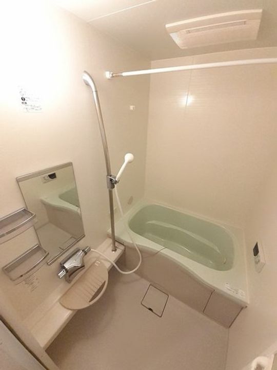 ネオ・ブリーズの風呂