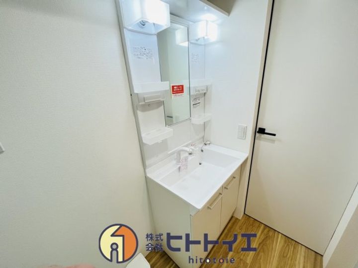 RENATUS CALERO(リナトゥス カレロ)の内装