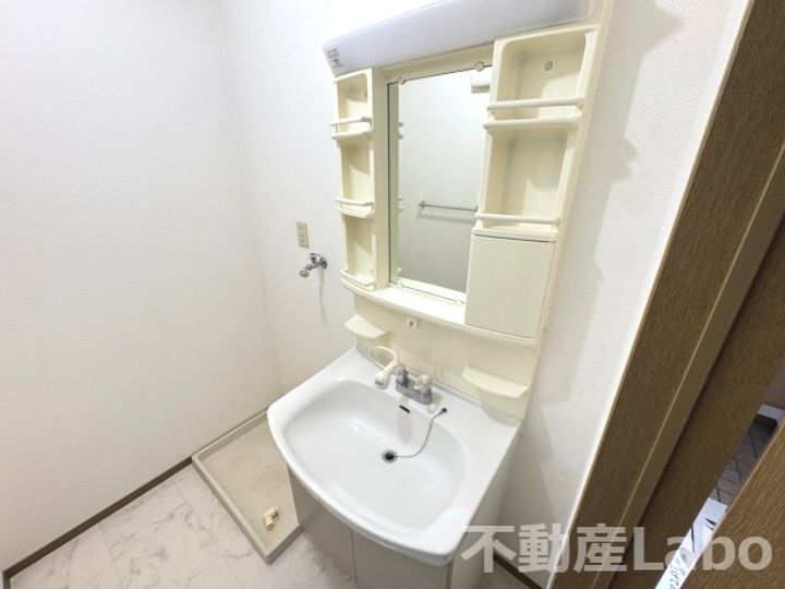 徳島県板野郡藍住町住吉字神蔵(アパート)の賃貸物件の内装