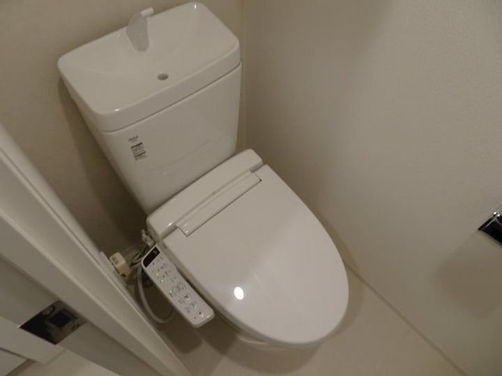 ZOOM白金台の内装