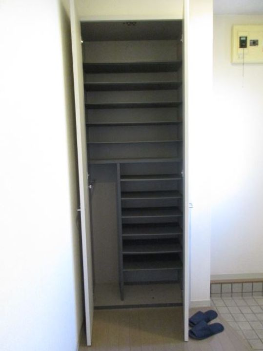 三重県四日市市曙2(一戸建)の賃貸物件の内装