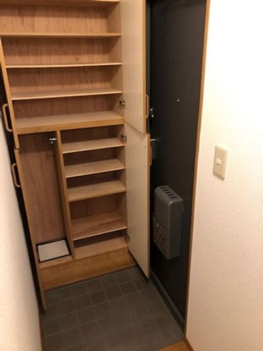 広島県広島市安佐南区上安3(アパート)の賃貸物件の玄関