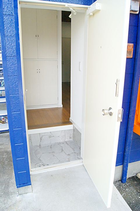 セゾン103の玄関