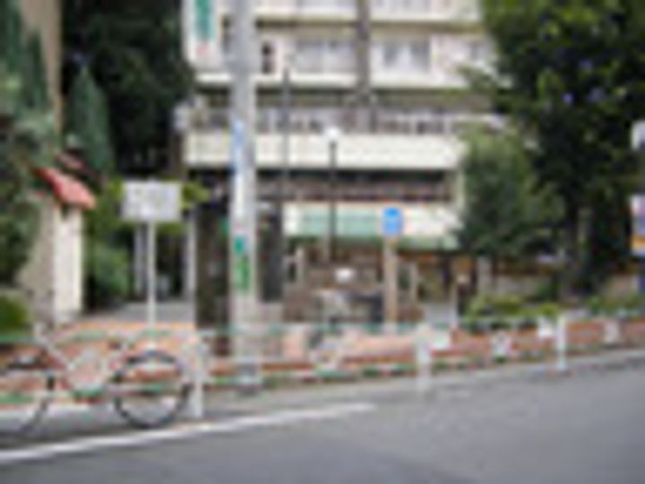 プライベートプレイス広尾の周辺