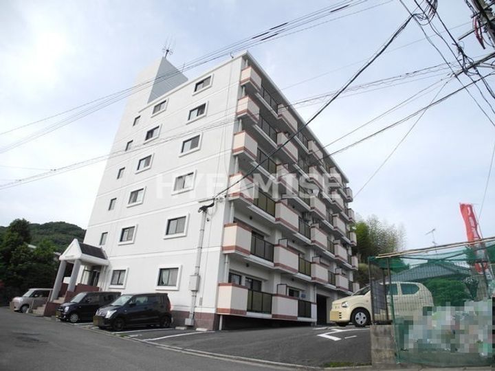 マンションミゾロクの外観