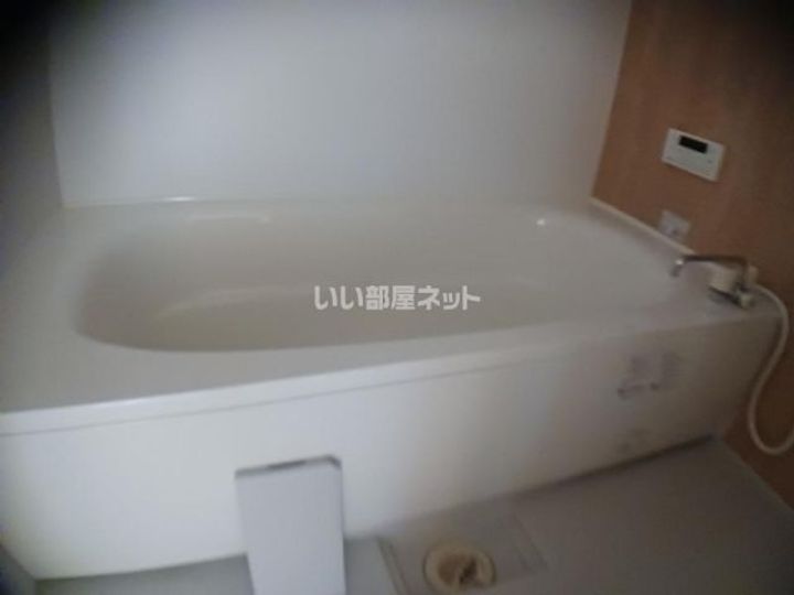 メゾン コージーの風呂