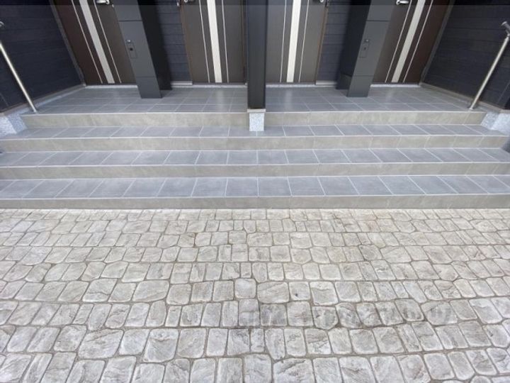 グランド萩ヶ丘1の地図