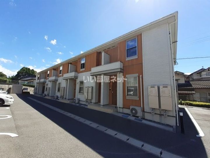 ブラウンドヒル Mの外観