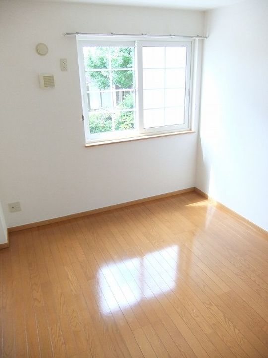 カレント静 Bの内装