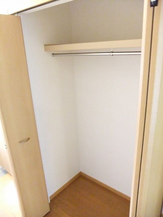 カレント静 Bの内装