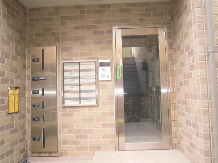 アムール壱番館の地図