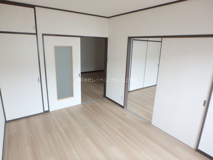 沖友マンションIIIの外観